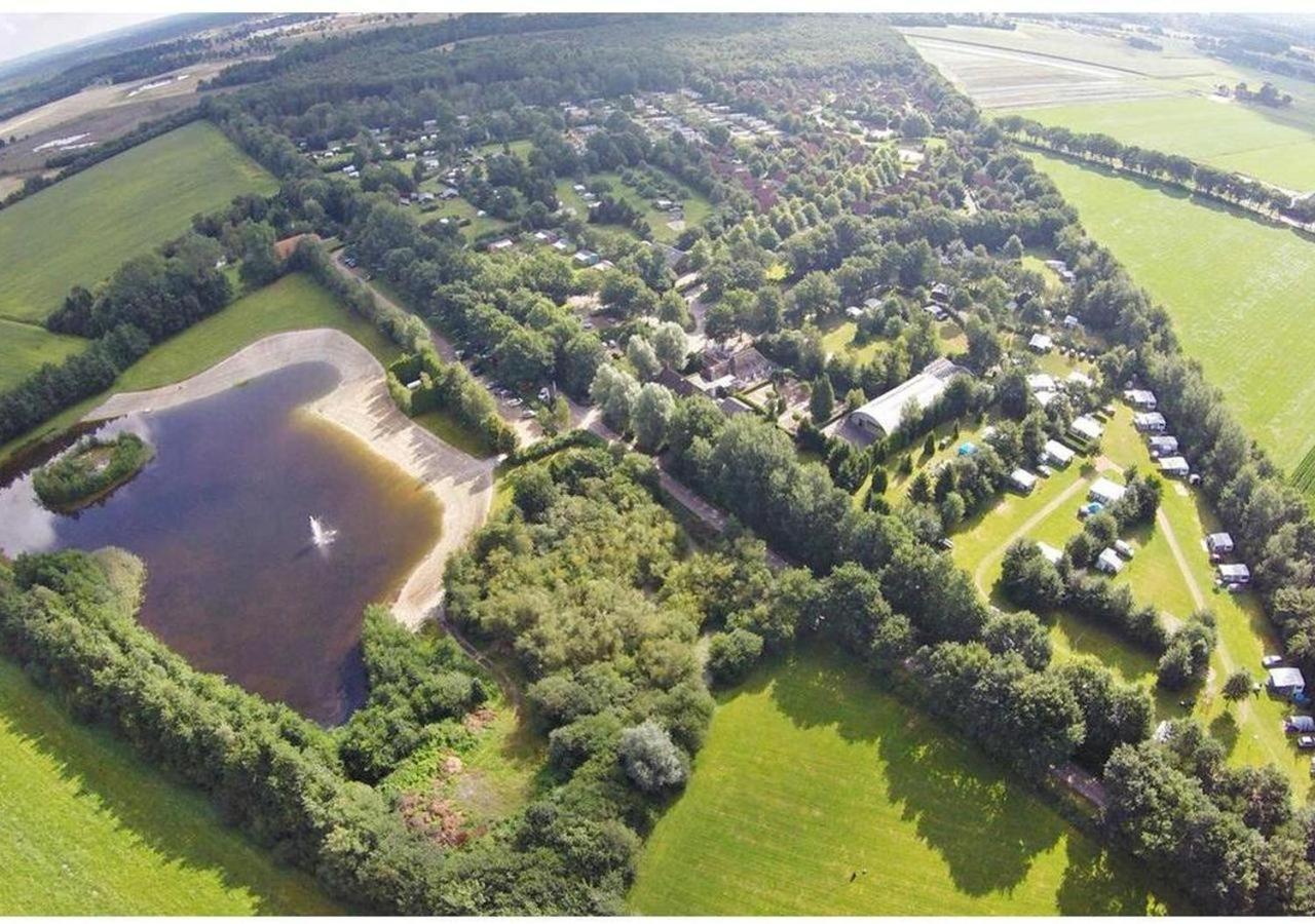Comfortabel Chalet In Nationaal Park Wateren Exterior foto